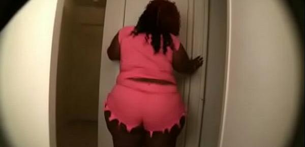 Plumper Black BBBW Babe Twerk Her Fat Booty